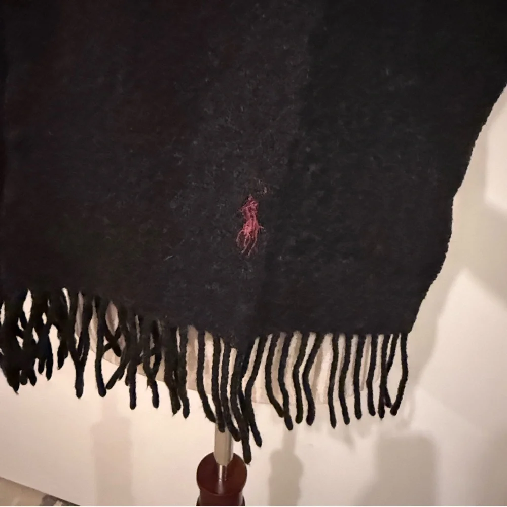POLO by RALPH LAUREN Lambswool Fringe Scarf in Dark Gray